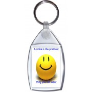 A smile is the prettiest thing you can wear - Keyring